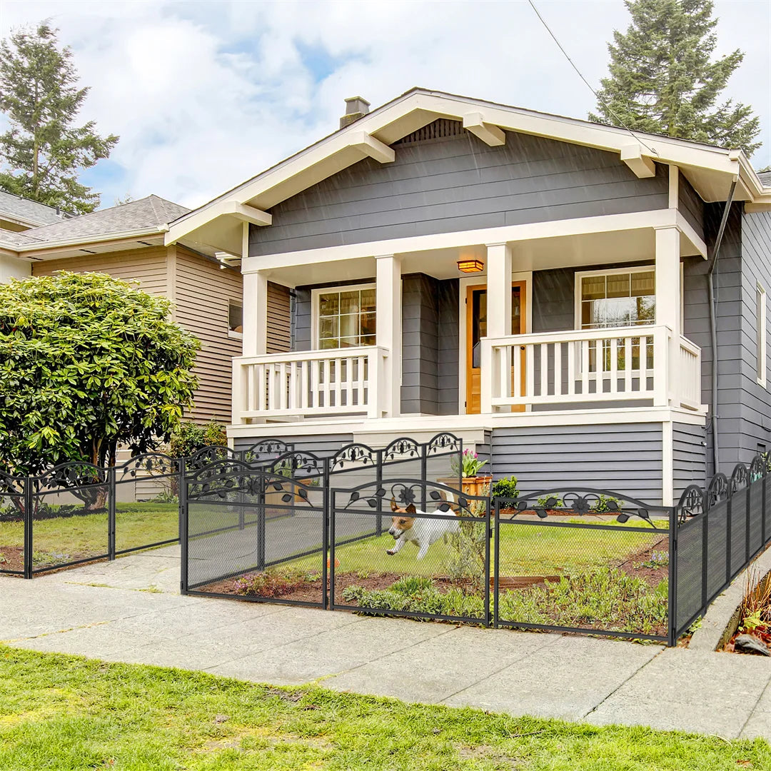 5Pcs Black Metal Dog Fence Animal Pet Playpen Barrier Garden Fence Decorative Garden Barrier