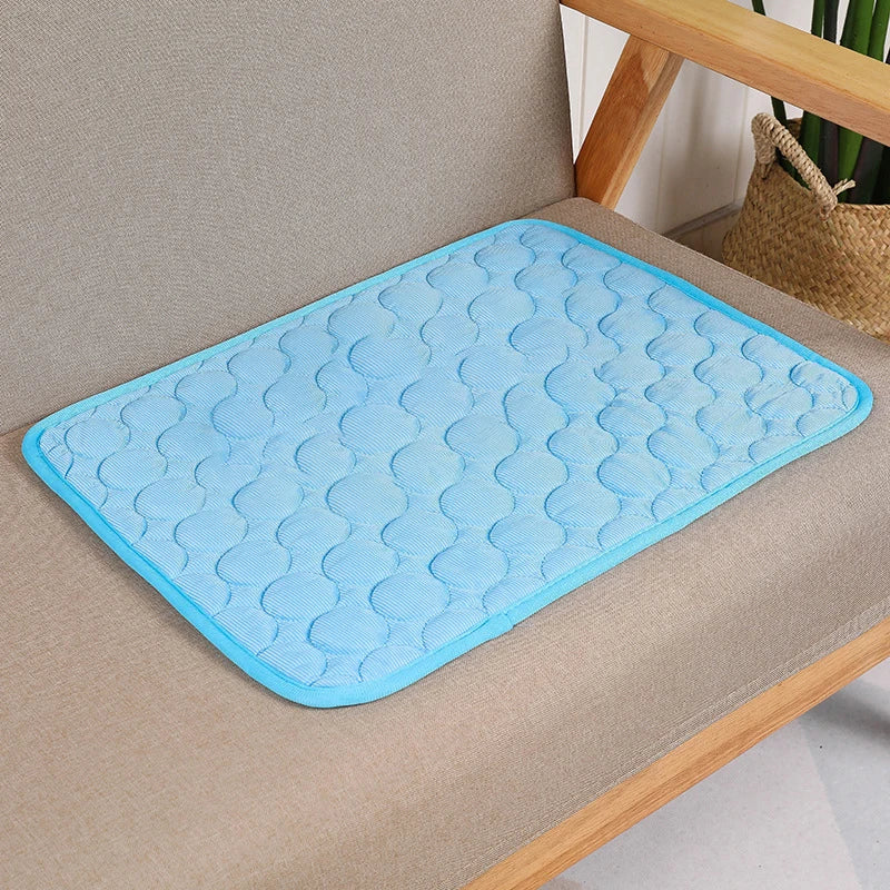 Cooling Mat Extra Large Summer Pet Cold Bed for Small Big Dogs Cat Ice Pad Blanket Pet Accessories