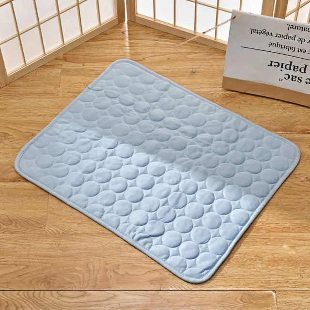 Cooling Mat Extra Large Summer Pet Cold Bed for Small Big Dogs Cat Ice Pad Blanket Pet Accessories